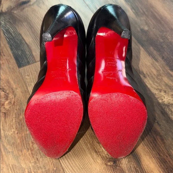 Christian Louboutin Orniron Black Calf Leather Heeled Boots sz 36 (5.5-6US) - Picture 6 of 10